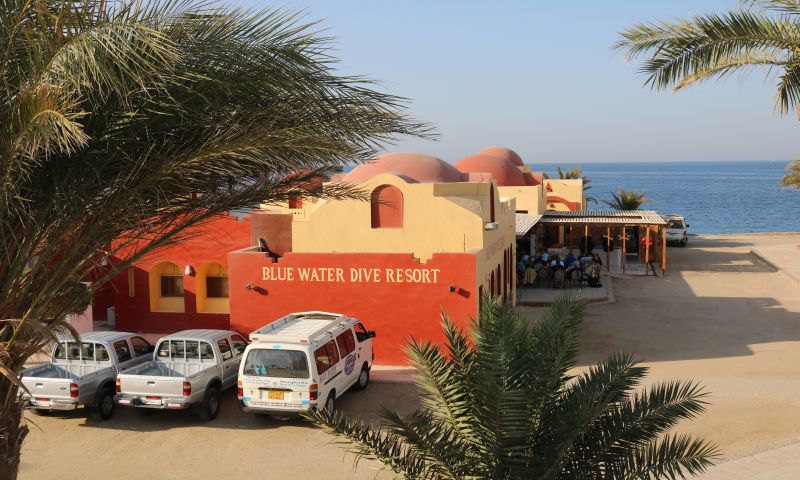 Blue Water Dive Resort